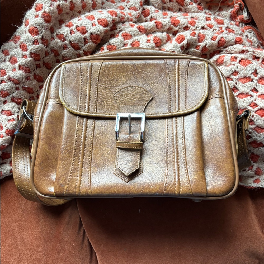 Vintage 1970’s Escort Leather Bag